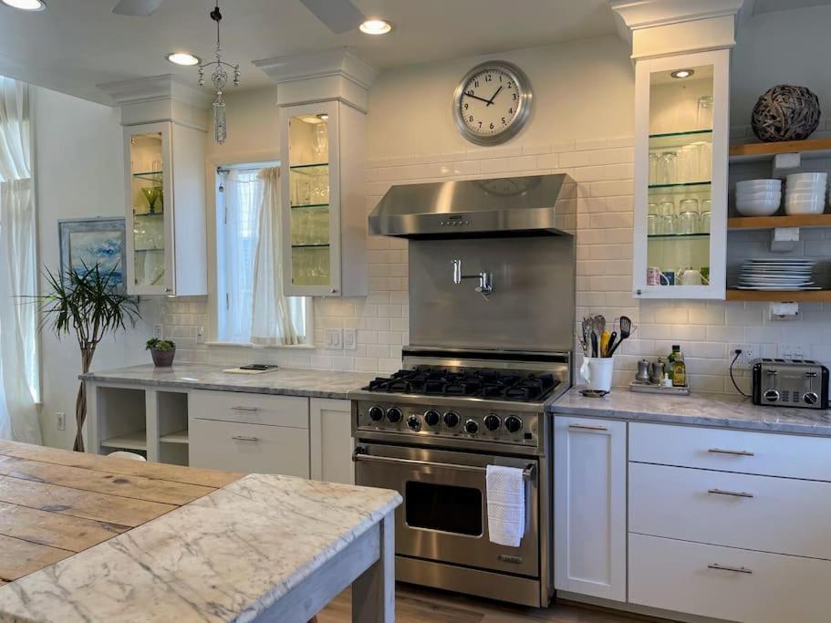 Swampscott Egg Rock House - 4Br, 4.5Ba - Modern Oceanfrontヴィラ エクステリア 写真